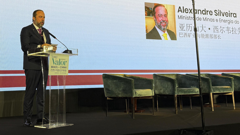 Brasil fortalece parceria estratégica com a China em energia limpa e inovação tecnológica