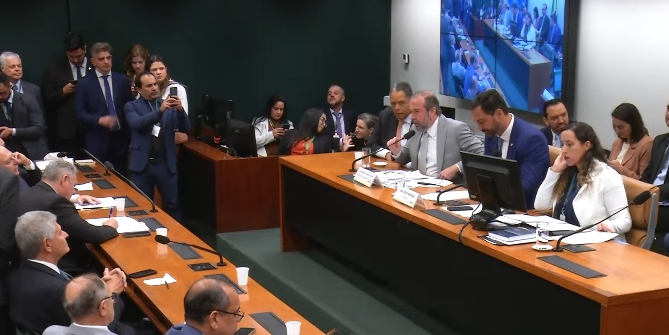 MP 1300/2025: Comissão de Minas e Energia analisa propostas para modernização do setor elétrico