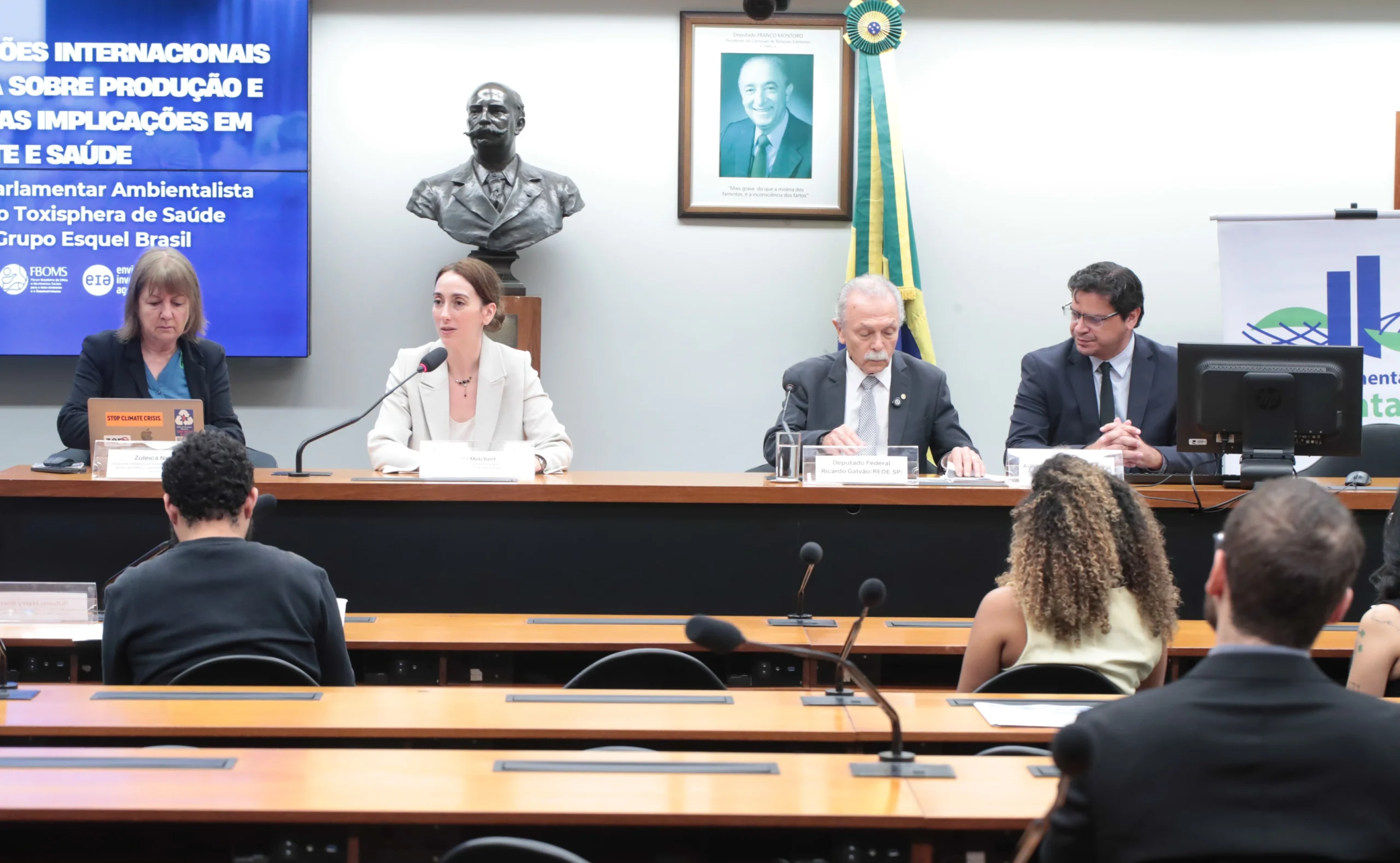 Seminário na Câmara amplia debate sobre posição do Brasil nas negociações globais sobre plásticos