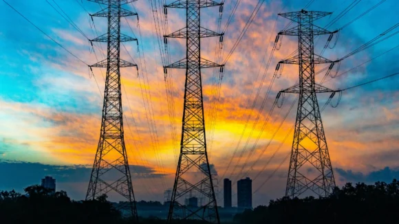 Renovação de concessões de transmissão exige equilíbrio entre modernização e tarifa sustentável