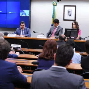 Comissão de Viação e Transportes Audiência Pública - Incidentes com passageiros indisciplinados em voos comerciais.